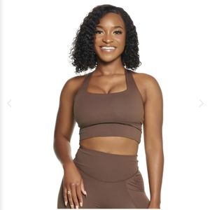 NWT Ilus sports bra